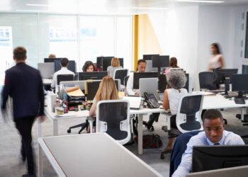 High-Paying UK Jobs for International Students in 2026 (No Experience Needed)